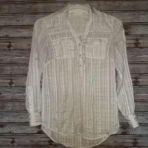 ⭐New York & Company Size XS Long Sleeve Blouse⭐